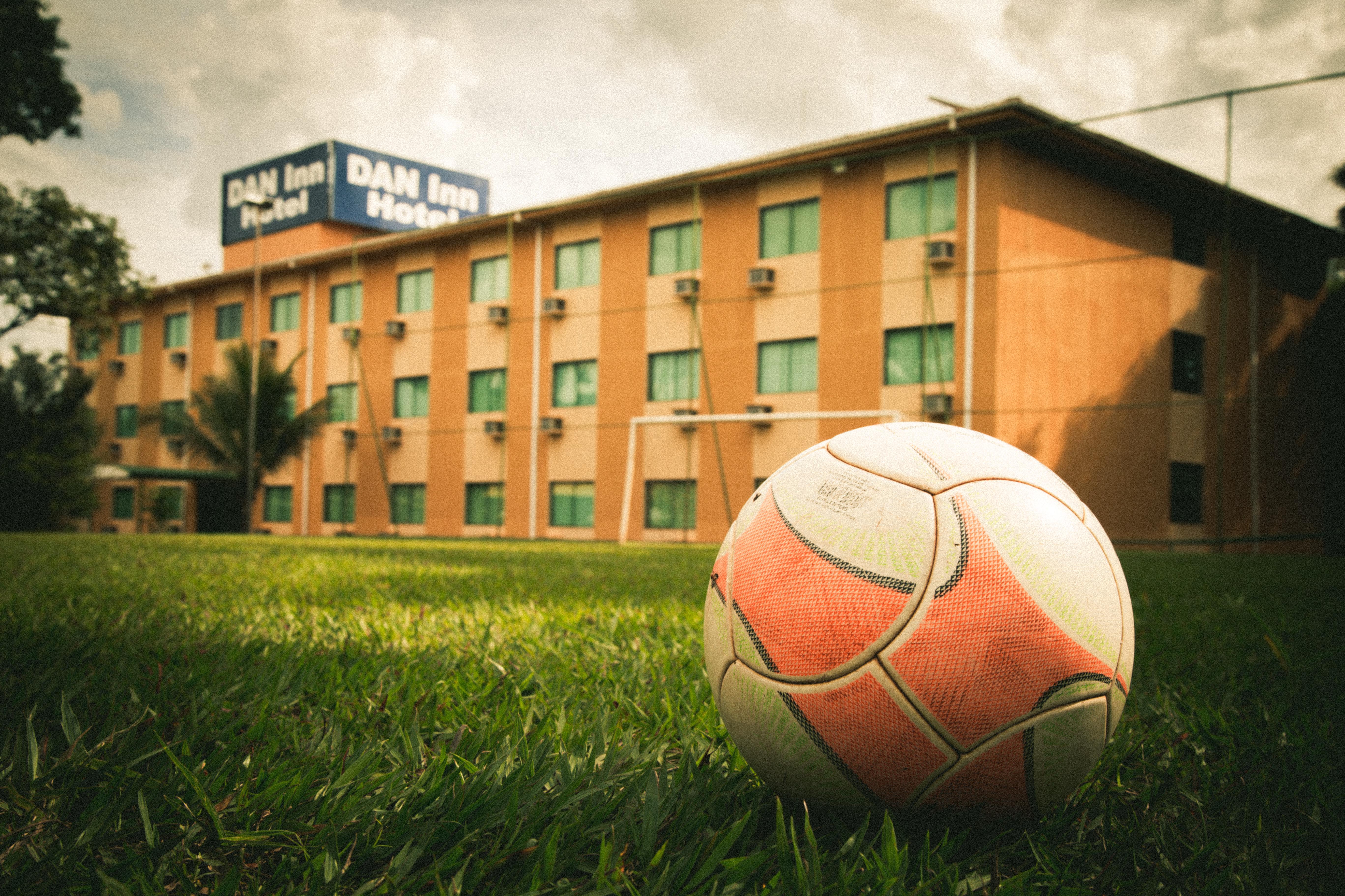 Hotel Dan Inn Uberaba & Convencoes By Nacional Inn Exterior foto